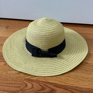 Forever21 Floppy Beach Hat